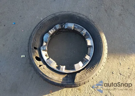 2017 Kia Sedona Lx z USA, uszkodzony, nr VIN KNDMB5C11H6233178